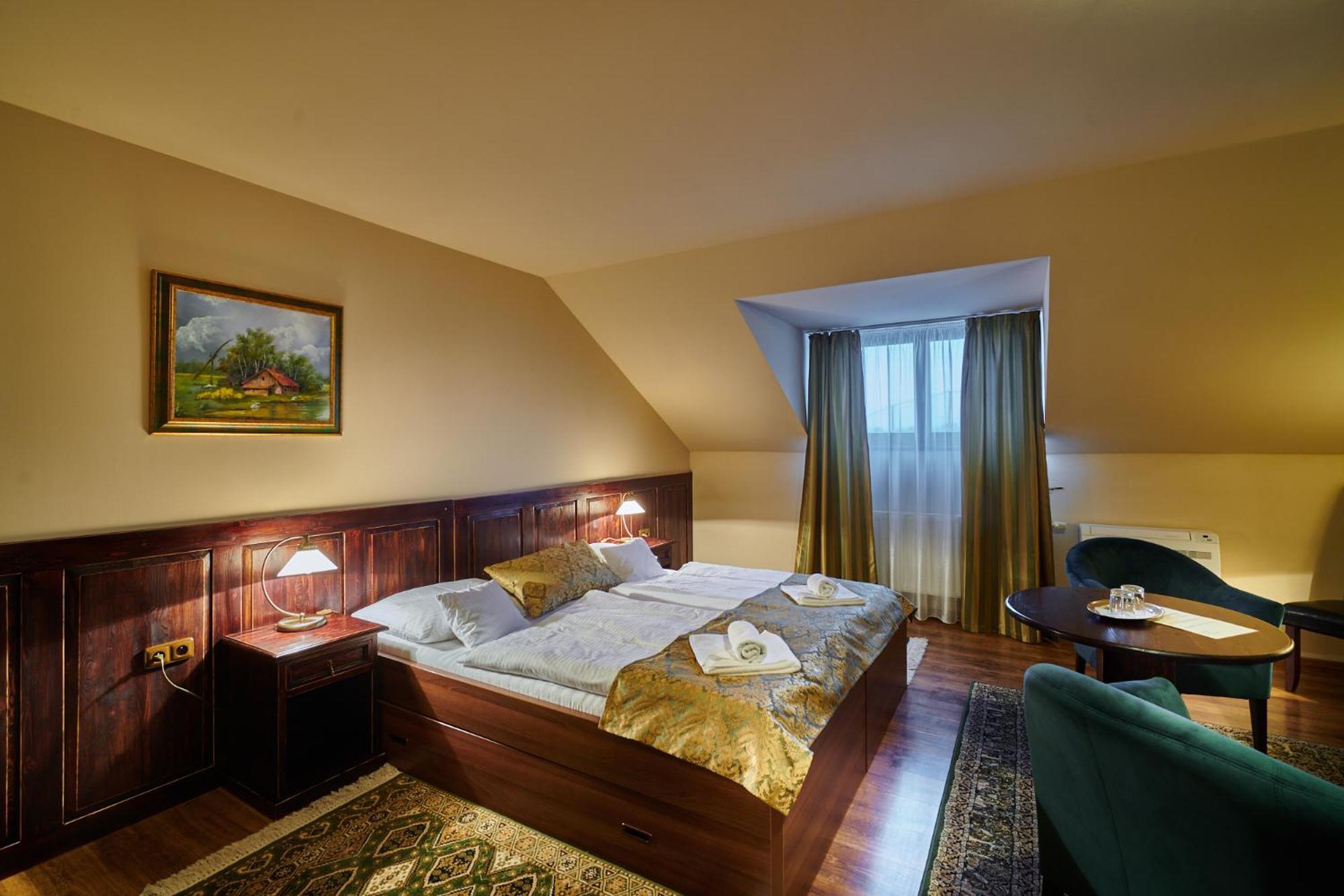 St Peter Vini Hotel Svaty Peter ภายนอก รูปภาพ